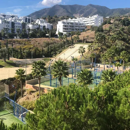 Bright And Lovely - * Fuengirola